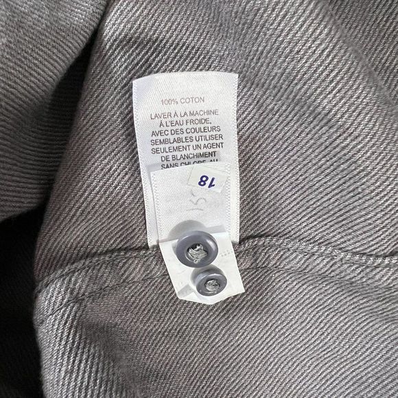 NWT BP Grey Flannel Button Down Shirt (L) - Picture 8 of 9